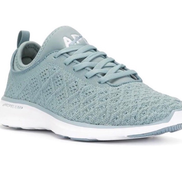 APL Shoes - APL Techloom Phantom Size 8